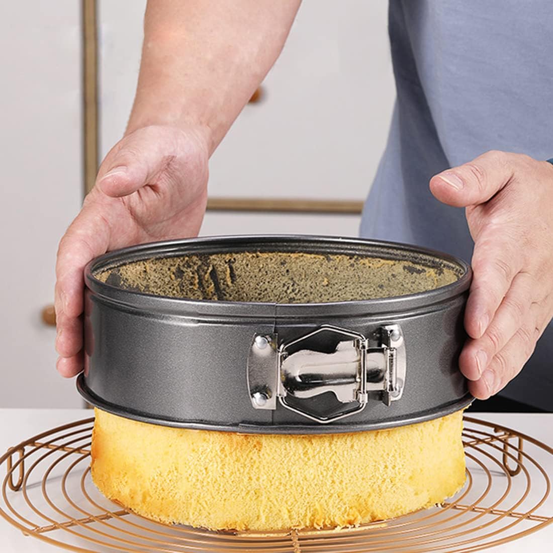3-Piece Non-Stick Springform Cake Pan Set (Heart, Round & Square)