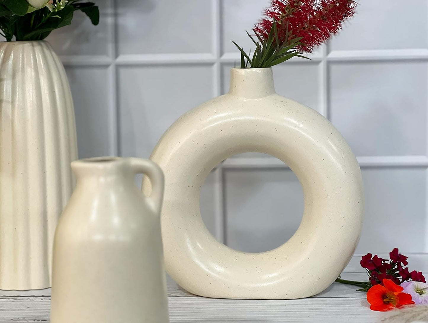 Off-White Ceramic Vase Trio – Modern Minimalist Decor Set (Set of 3)