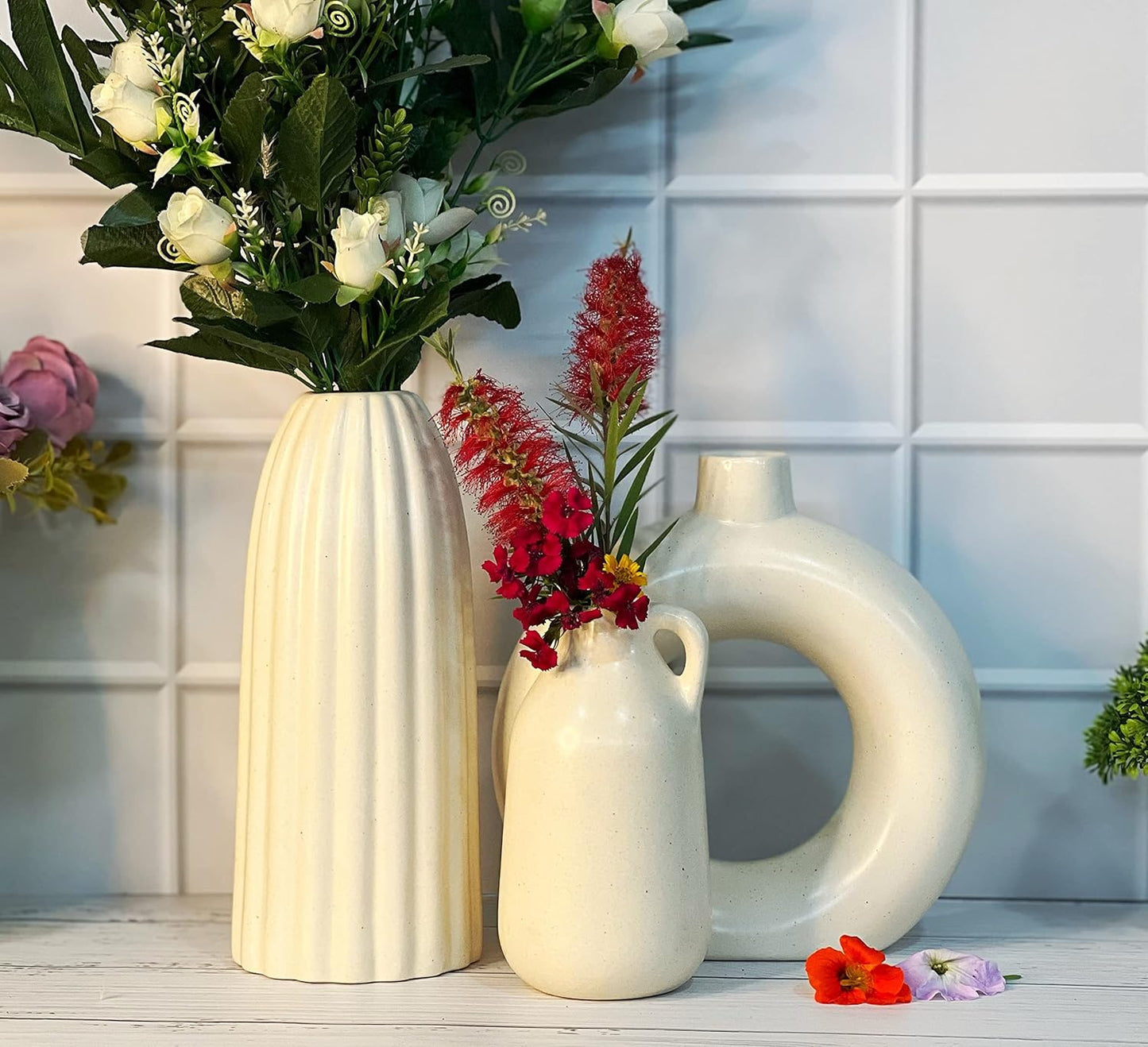Off-White Ceramic Vase Trio – Modern Minimalist Decor Set (Set of 3)