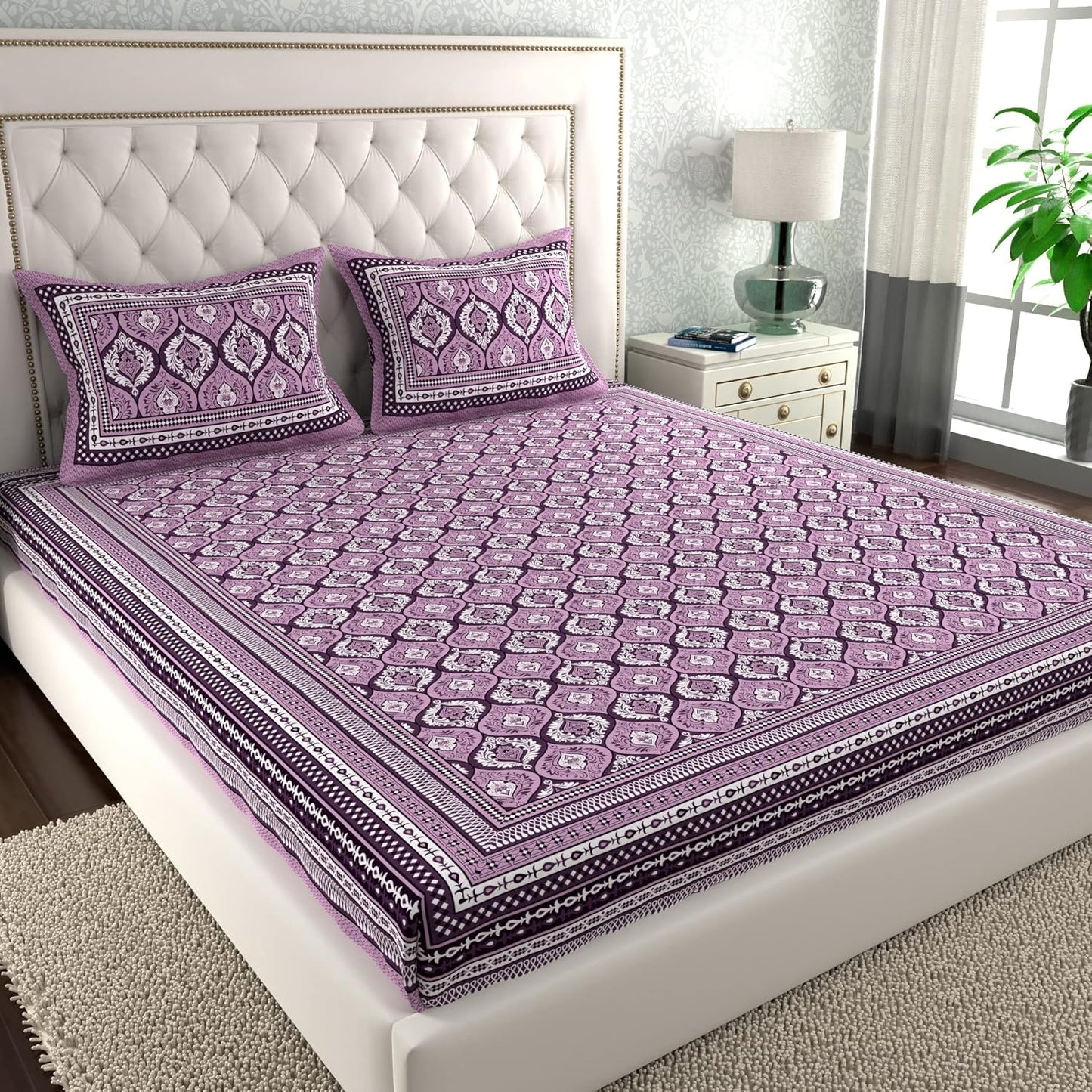 Elegant Ethnic Motifs Patterns 100 %cotton Bedsheet with Pillow Covers