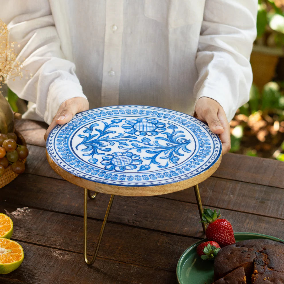 Multi-Purpose Decorative Cake Stand with Metal Legs