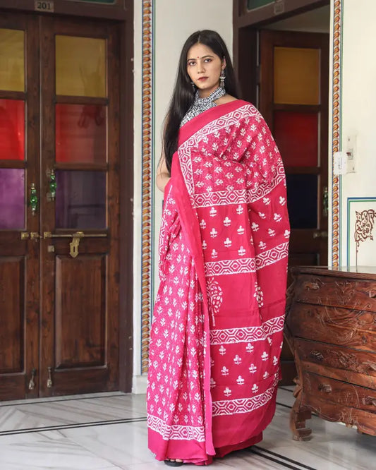 Pink and white saree Ethnic motifs printed saree with unstitched blouse