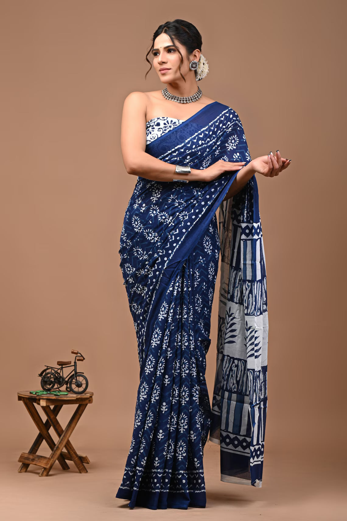 Ethnic Motifs Pure Soft Muslin Cotton Bagru Printed Saree