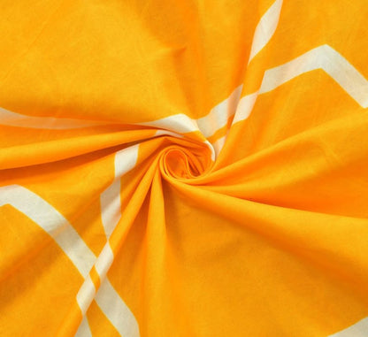 Vibrant Yellow Checked Bedsheet Set – Glace Cotton Comfort 5-Piece