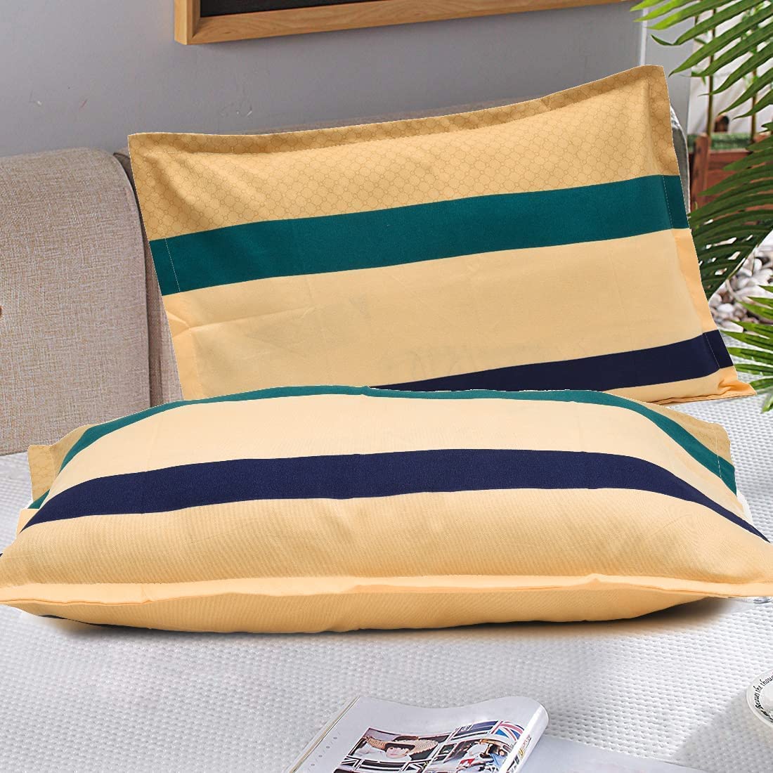 Multicolor Stripes Prime Collection Double Bedsheet with  Pillow Covers
