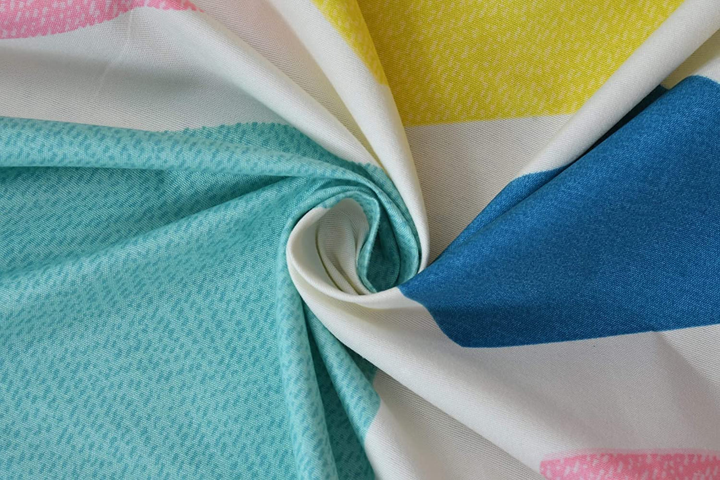 Multicolor Geometric Classic Diwan Cover Set of 8 Pieces