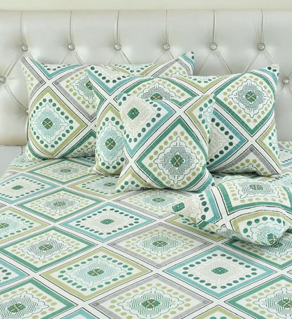 Emerald Green Cotton King Size Quilted Bedsheet Set - 5-Piece