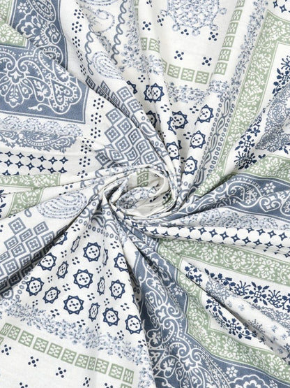 Rangloom Fabrics Grey Geometric Pure Cotton 180 TC King Fine Bedsheet with 2 Pillow Covers